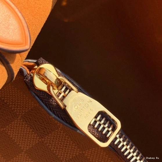 VUITTON LOUIS NÉONOÉ 0716